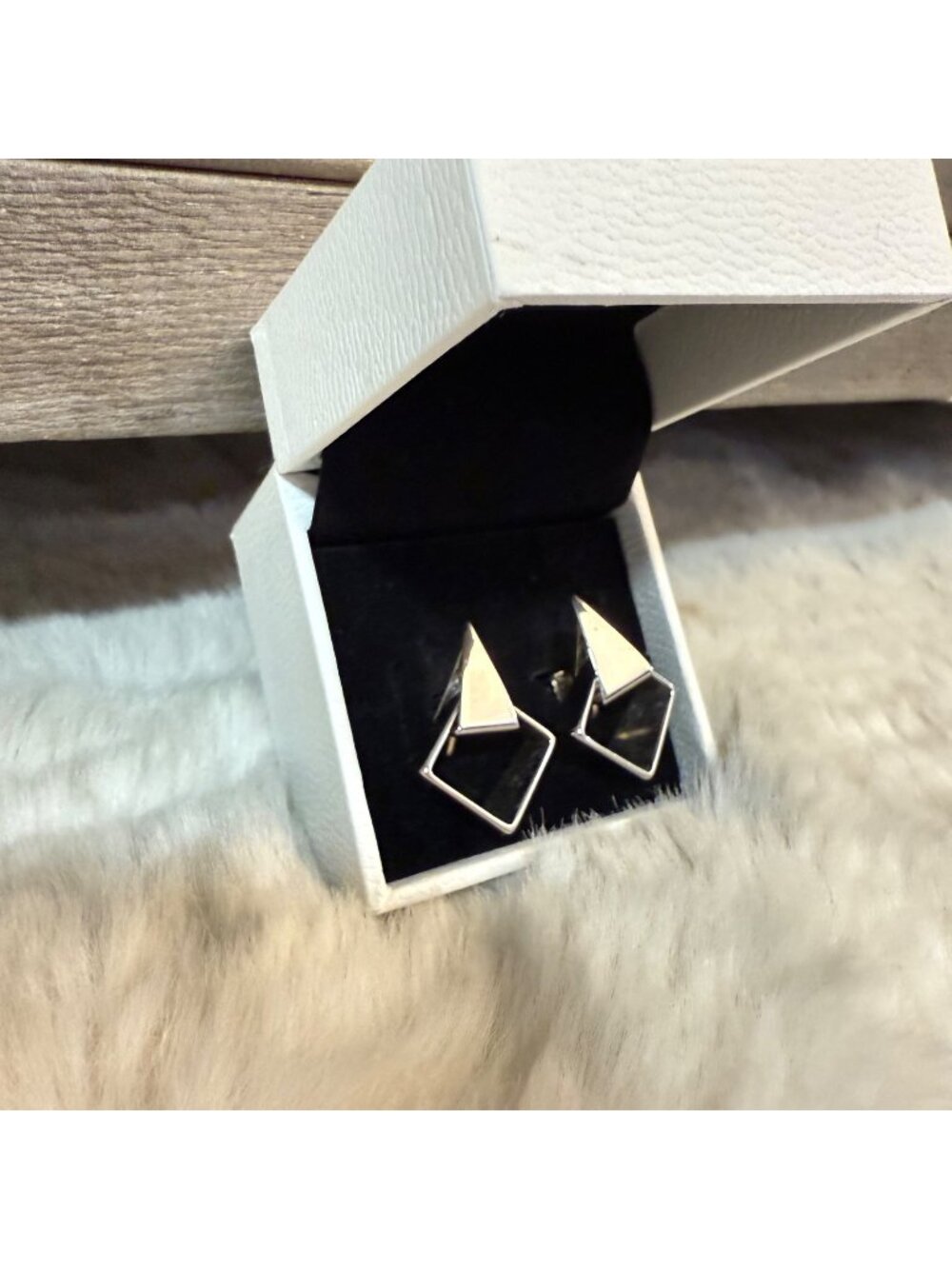 Vintage 70's Avon "Fashion Touch" Sliver Toned Geometric Clip On Earrings